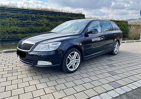 Skoda Octavia 2.0 TDI Ambiente Combi Ambiente
