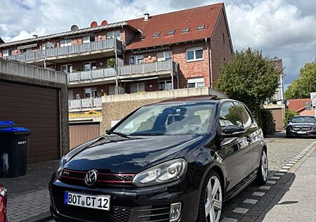 VW Golf Volkswagen 2.0 TSI GTI GTI