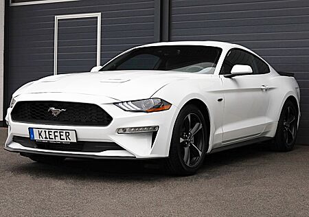 Ford Mustang 2.3 EcoBoost/WIFI/KAMERA/LED/TTW/BTH/R18