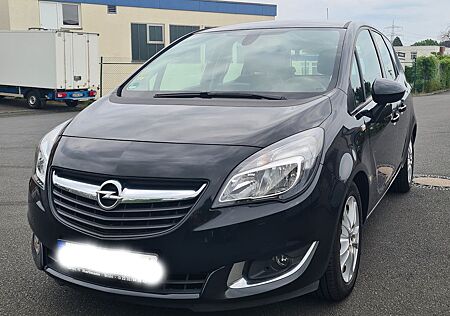 Opel Meriva Rollstuhlgerecht umgebauter