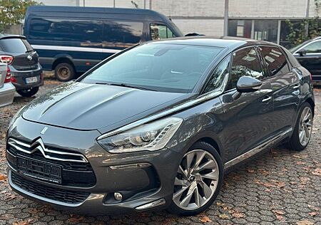 Citroën DS5 SportChic / Pano / Navi / R-Kamera / Head-Up