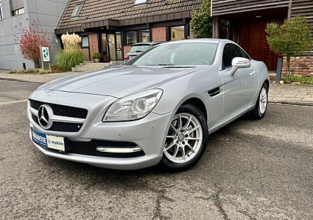 Mercedes-Benz SLK 200 *Sportpaket*Leder*Navi*Led*TüvNeu*Garanti