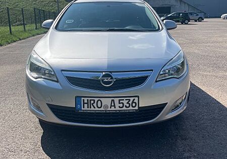 Opel Astra Sports Tourer 1.4 T