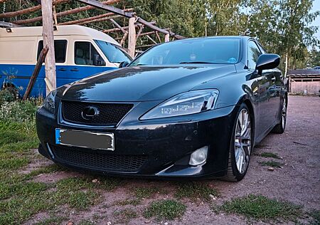 Lexus IS 220 IS 220d Luxury Line