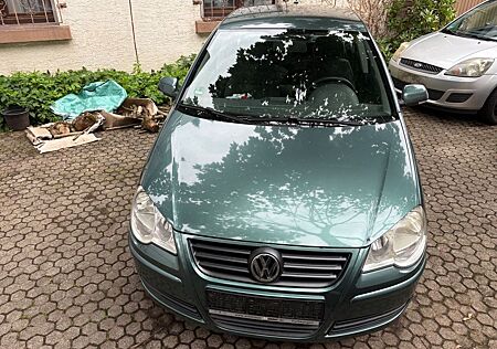 VW Polo Volkswagen 1.4TDI Basis Basis