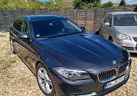 BMW 530d xDrive Touring A -Vollausstattung