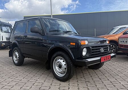 Lada Niva 1.7 4x4 4-Sitzer ABS el. FH