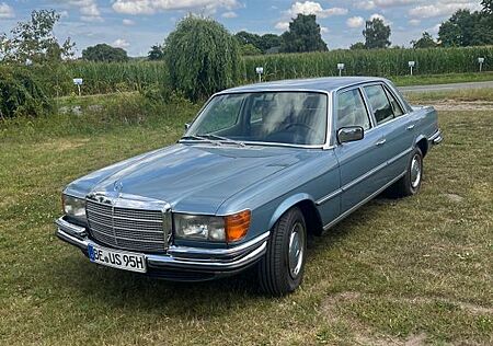 Mercedes-Benz 450