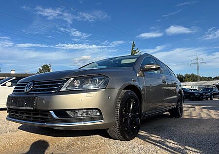 VW Passat Variant Volkswagen Highline EcoFuel,Panor.Leder,AHK