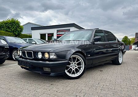 BMW 740i -DACH-PDC-V8-MEMORY