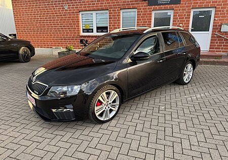 Skoda Octavia Combi RS 4x4 2.0 TDI Standheizung
