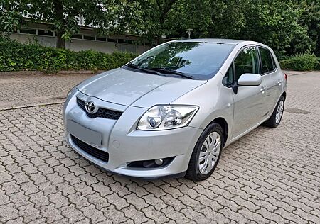 Toyota Auris Life/Tüv Neu/Anhängerkupp/Sport-Auspuff