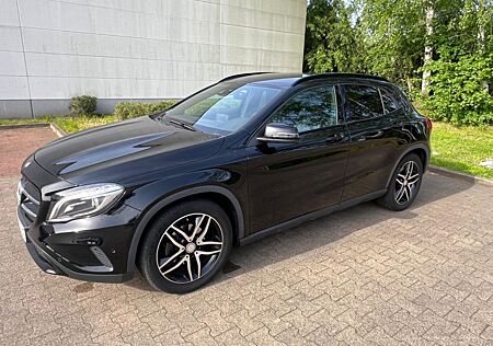 Mercedes-Benz GLA 220 d 4MATIC DCT PEAK Edition PEAK Edition