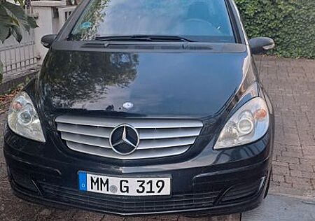 Mercedes-Benz B 180 CDI -