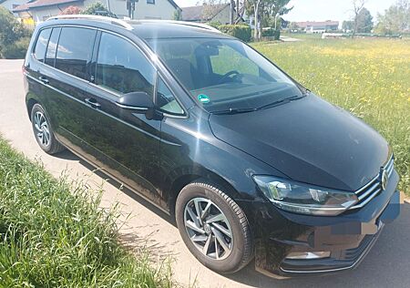 VW Touran Volkswagen 1.2 TSI SOUND SHZ AHK Navi PDC 8fach