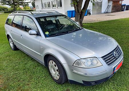 VW Passat Volkswagen 1.9TDI 96kW 4motion Basis Basis