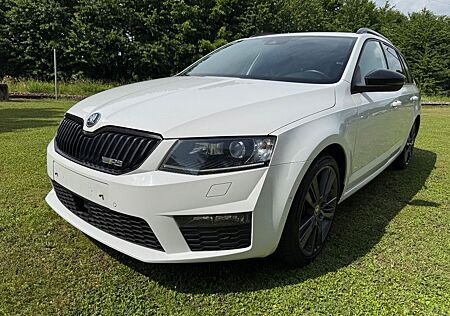 Skoda Octavia 2.0 TDI DSG RS Combi mit AHK