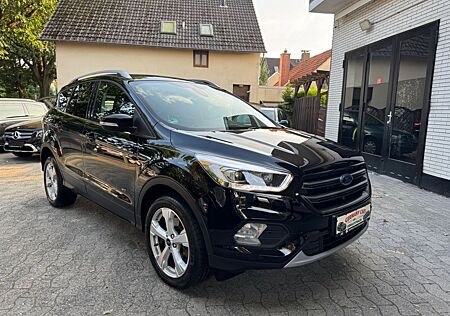 Ford Kuga Titanium.2.0 Diesel.Leder+Xenon+Kamera+AHK.
