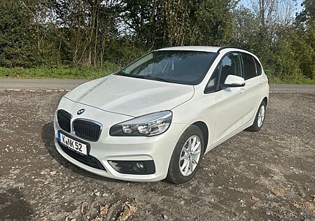 BMW 218D Active Tourer - NAVI - SITZ.H- R.KAMERA
