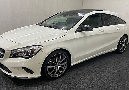Mercedes-Benz CLA 200 CDI NAVI LED SHZ RFK AHK TEMP PANORAMA