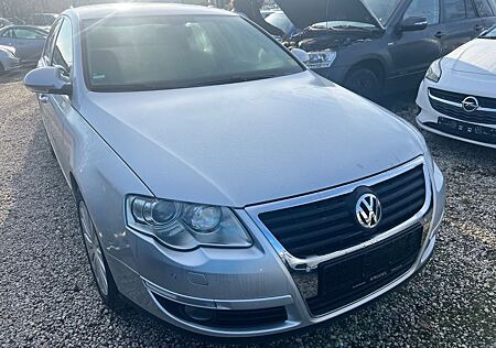 VW Passat Volkswagen Lim. Comfortline 4Motion