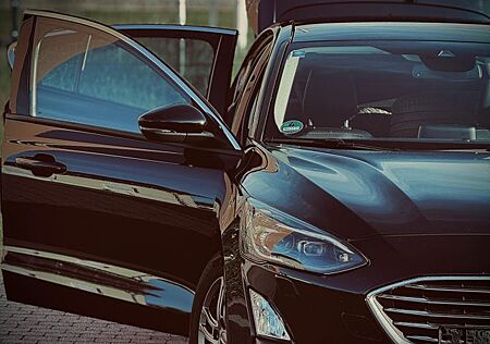 Ford Focus 1,0 EcoBoost 92kW Active Active