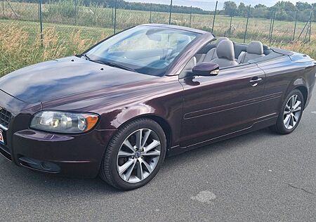 Volvo C70 Cabriolet D5 Summum Klimaservíce NEU