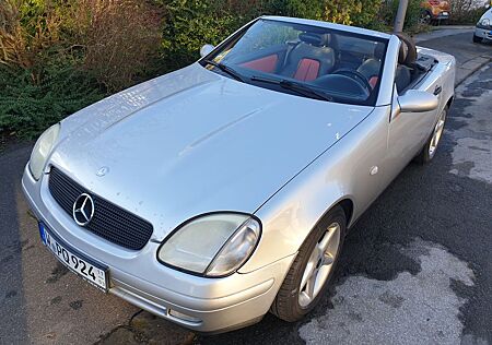 Mercedes-Benz SLK 200 -