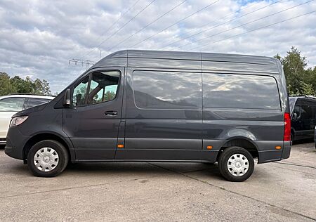 Mercedes-Benz Sprinter 319KA L2H2*V6*7G.Tr.*MBUX*R-Kamera*AHK