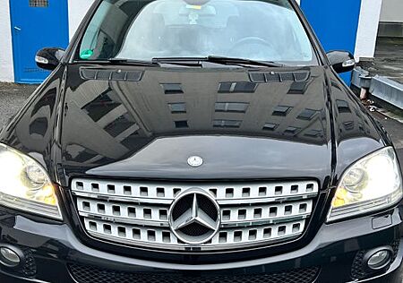 Mercedes-Benz ML 320 CDI 4MATIC -