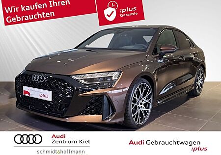 Audi RS3 Limousine TFSI quattro S-tronic Navi+ LED