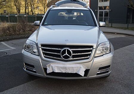 Mercedes-Benz GLK 220 CDI 4MATIC -Sportpaket