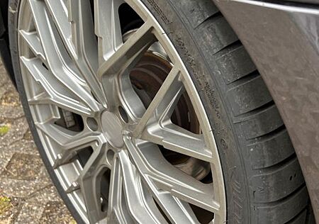 BMW 325i -E90