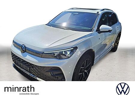 VW Tiguan Volkswagen R-Line 1.5eTSI DSG AHK+ACC+DCC+MATRIX+PAN