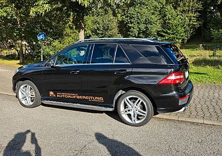 Mercedes-Benz ML 350 Mercedes 4 Matic AMG