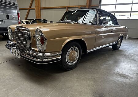 Mercedes-Benz 280 gebraucht kaufen Mercedes-Benz 280 SE Cabrio W111 BRABUS-Classic MwSt. awb.