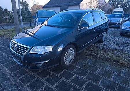 VW Passat Variant Volkswagen Highline HU und KD neu