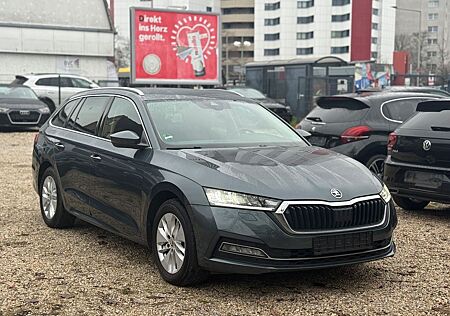 Skoda Octavia Combi Ambition Kamera LED Navi