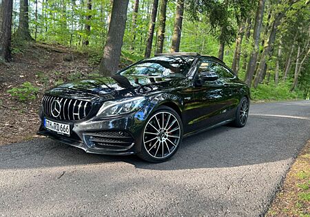 Mercedes-Benz C 300 C300 Amg line*Burmester*PANO*Automatik*