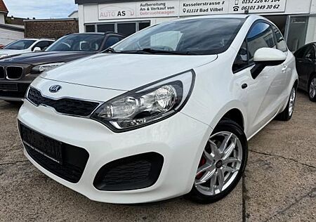Kia Rio Dream Team