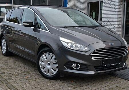 Ford S-Max Titanium 7Sitz Glasdach AHK
