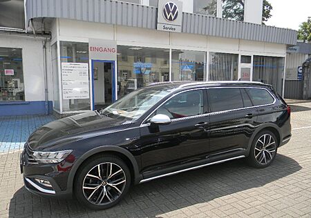 VW Passat Alltrack Volkswagen 4M. 2,0 TDI 7 GANG DSG AHK,DCC