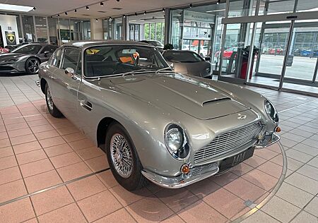 Aston Martin DB6 LHD