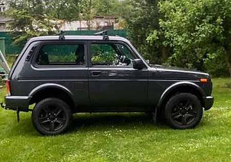 Lada Niva
