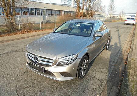 Mercedes-Benz C 200 Avantgarde 1. Hand Kamera AHK