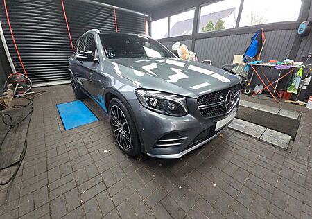 Mercedes-Benz GLC 43 AMG 4Matic*LEDER*NAVI*LED*Panorama Dach*