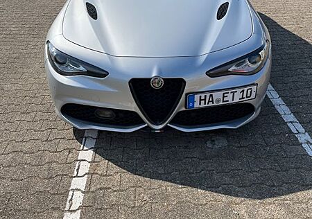 Alfa Romeo Giulia 2.0 Turbo 16V 206 kW AT8-Q2 veloce