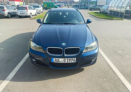 BMW 318i Touring Edition Lifestyle Edition Lifestyle