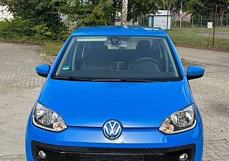 VW Up Volkswagen ! 1.0 sehr schön und gute Ausstattung