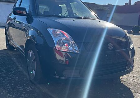 Suzuki Swift 1,3 Club Club
